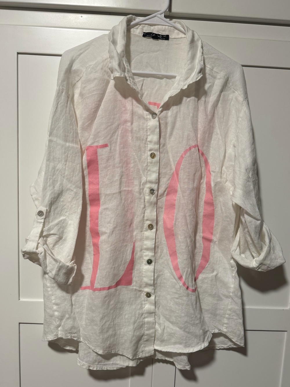 CHARLIE B Linen Gauzy Boho Button-Down Shirt with Pink Graphic